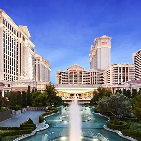 Caesars Palace Hotel & Casino Las Vegas Esterno foto The Caesars Hotel and Caesars Palace