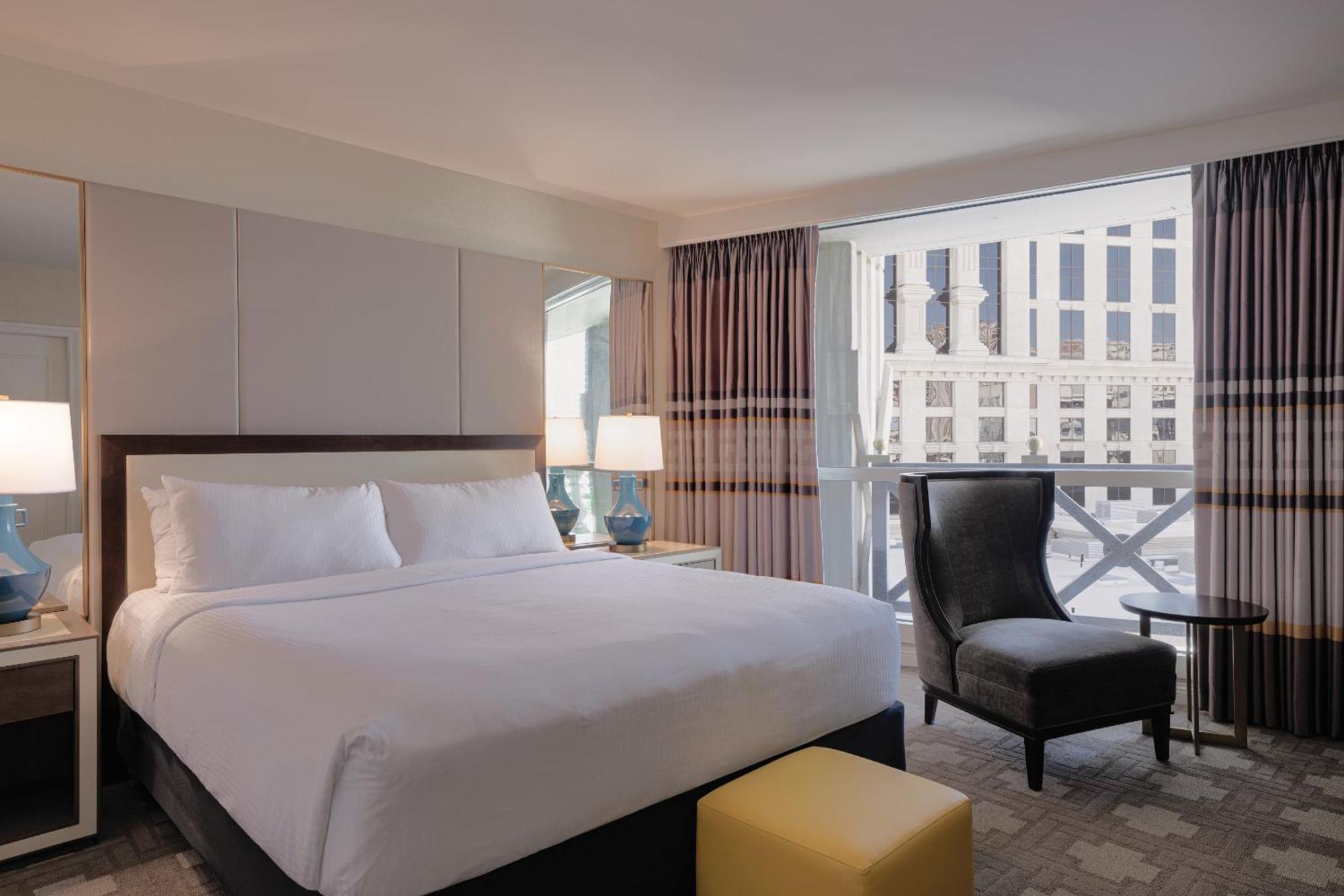 Caesars Palace Hotel & Casino Las Vegas Esterno foto A guest room at the hotel