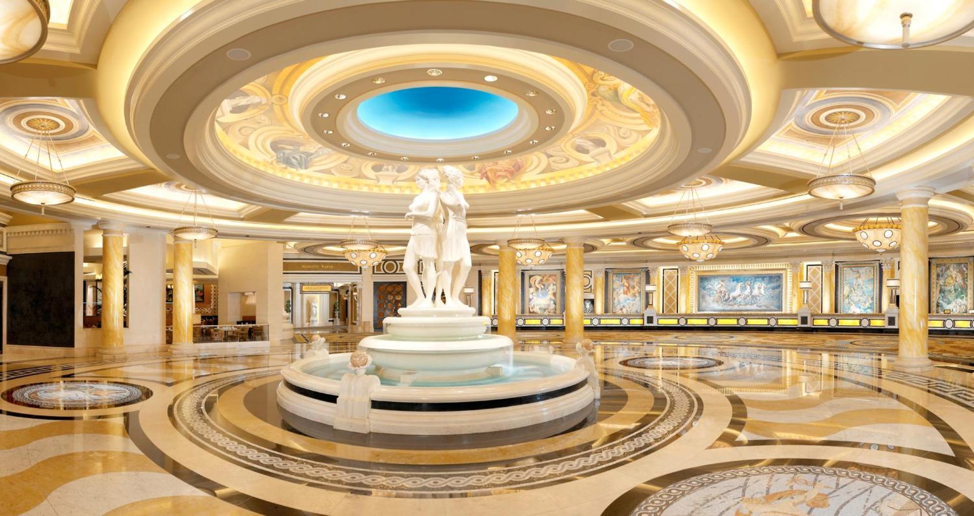 Caesars Palace Hotel & Casino Las Vegas Esterno foto The lobby of the Wynn Las Vegas
