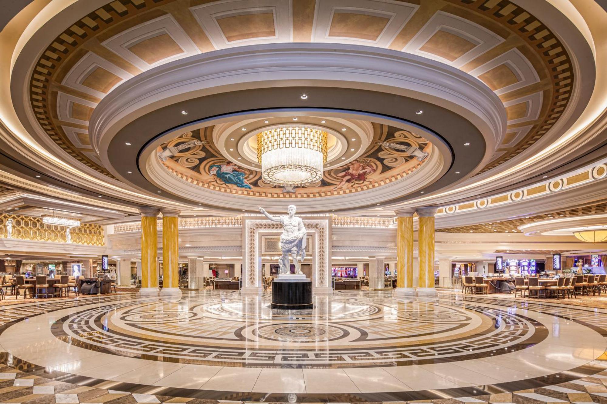 Caesars Palace Hotel & Casino Las Vegas Esterno foto The lobby of Wynn Macau
